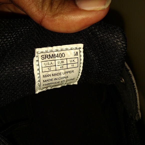 srmax slip resistant shoes